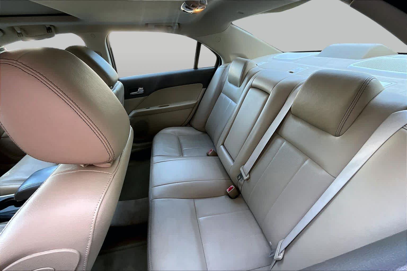 Used 2009 Tuxedo Black Metallic Mercury Premier image 20