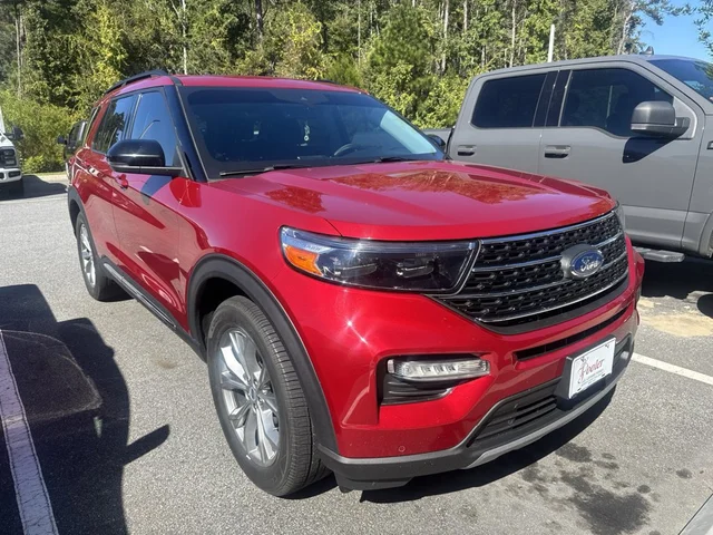 2023 Ford Explorer XLT