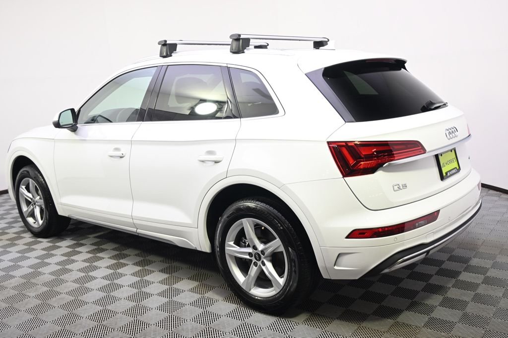 Used 2021 Ibis White Audi 45 Premium image 3
