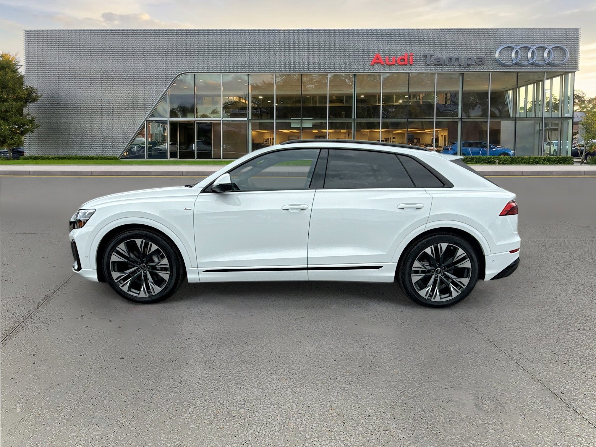 2026 Audi Q8 Premium Plus - Photo 6
