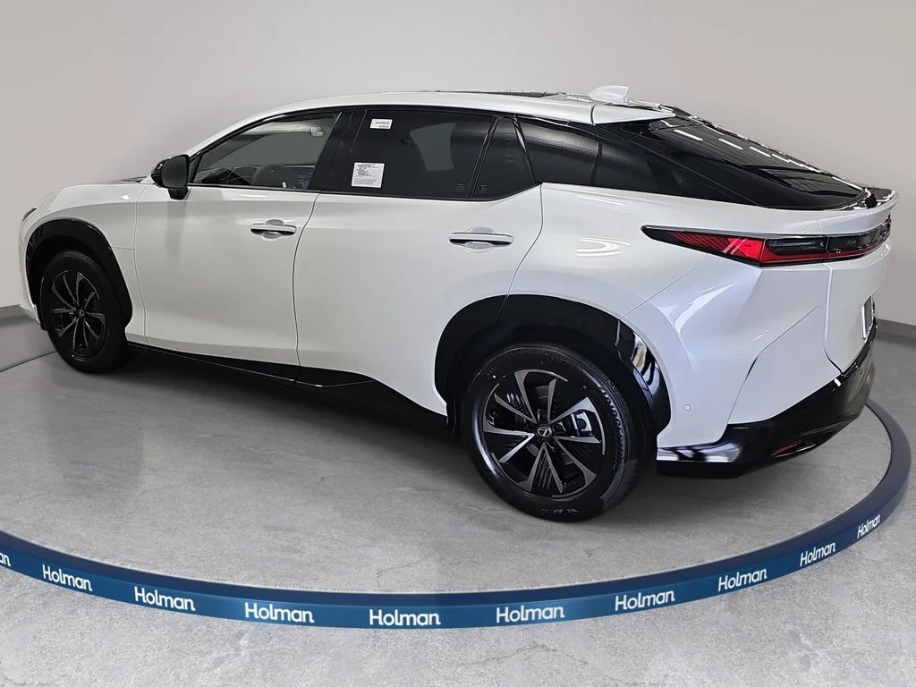 New 2026 Oxygen White Lexus PREMIUM AWD image 8