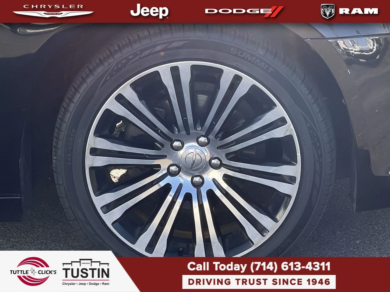 Used 2014 Gloss Black Chrysler 300S image 19