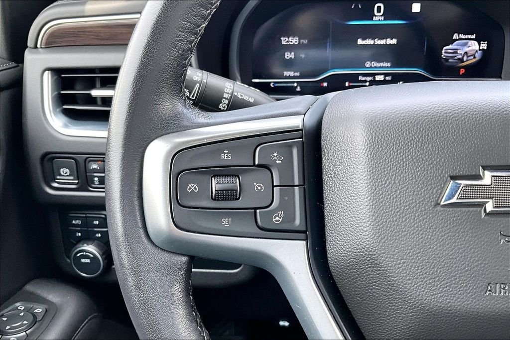 Used 2022 Gray Chevrolet Z71 image 17