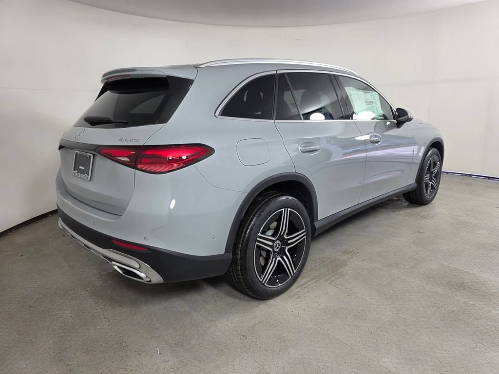 New 2026 MANUFAKTUR Alpine Grey Mercedes-Benz GLC 300 image 21