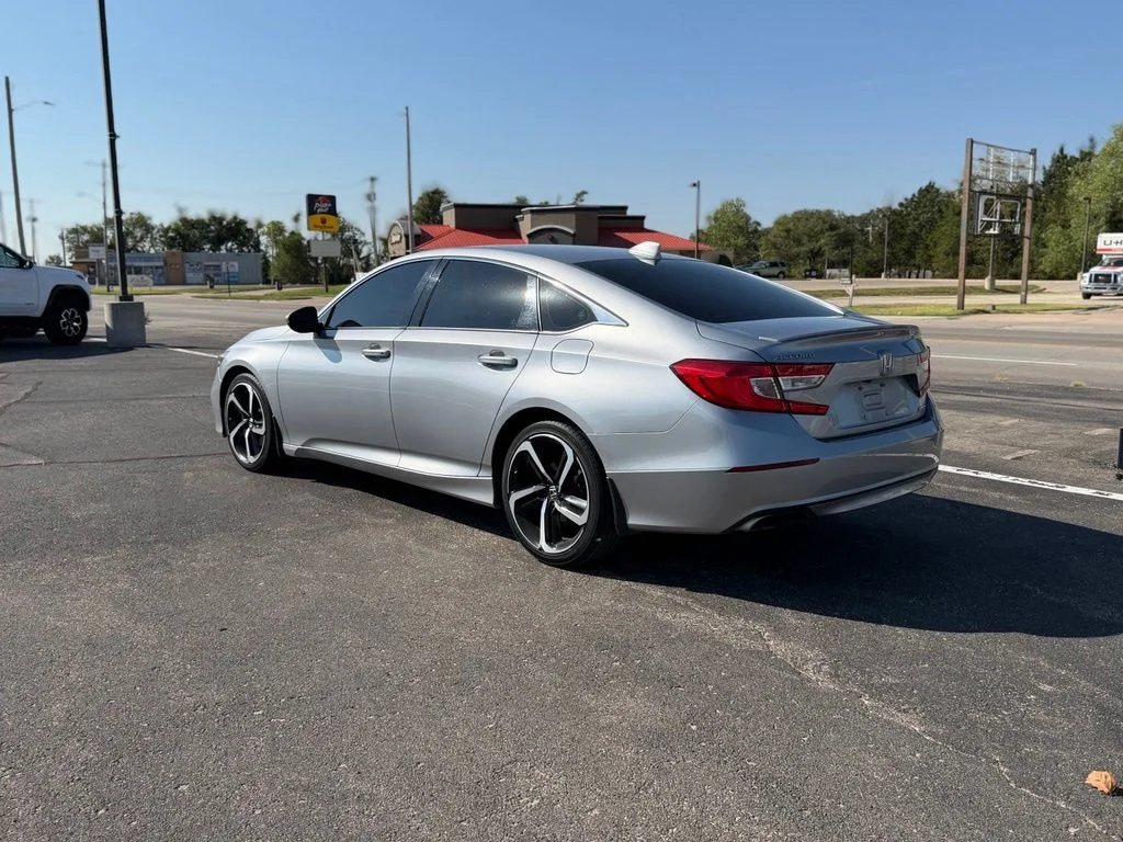 Used 2018 Silver Honda Sport image 6