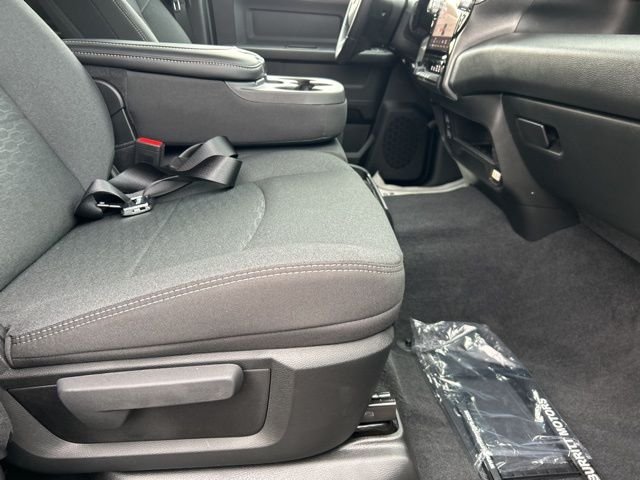 New 2026 Granite Crystal Metallic Clearcoat RAM Tradesman image 20