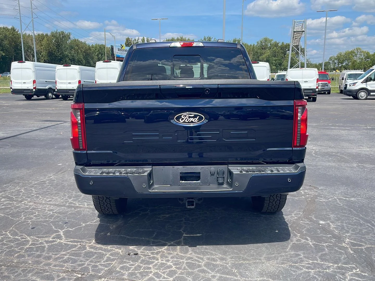 New 2026 Antimatter Blue Metallic Ford XLT image 30