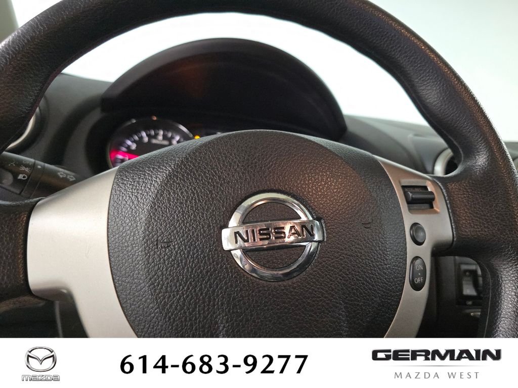 Used 2011 Gray Nissan S image 23