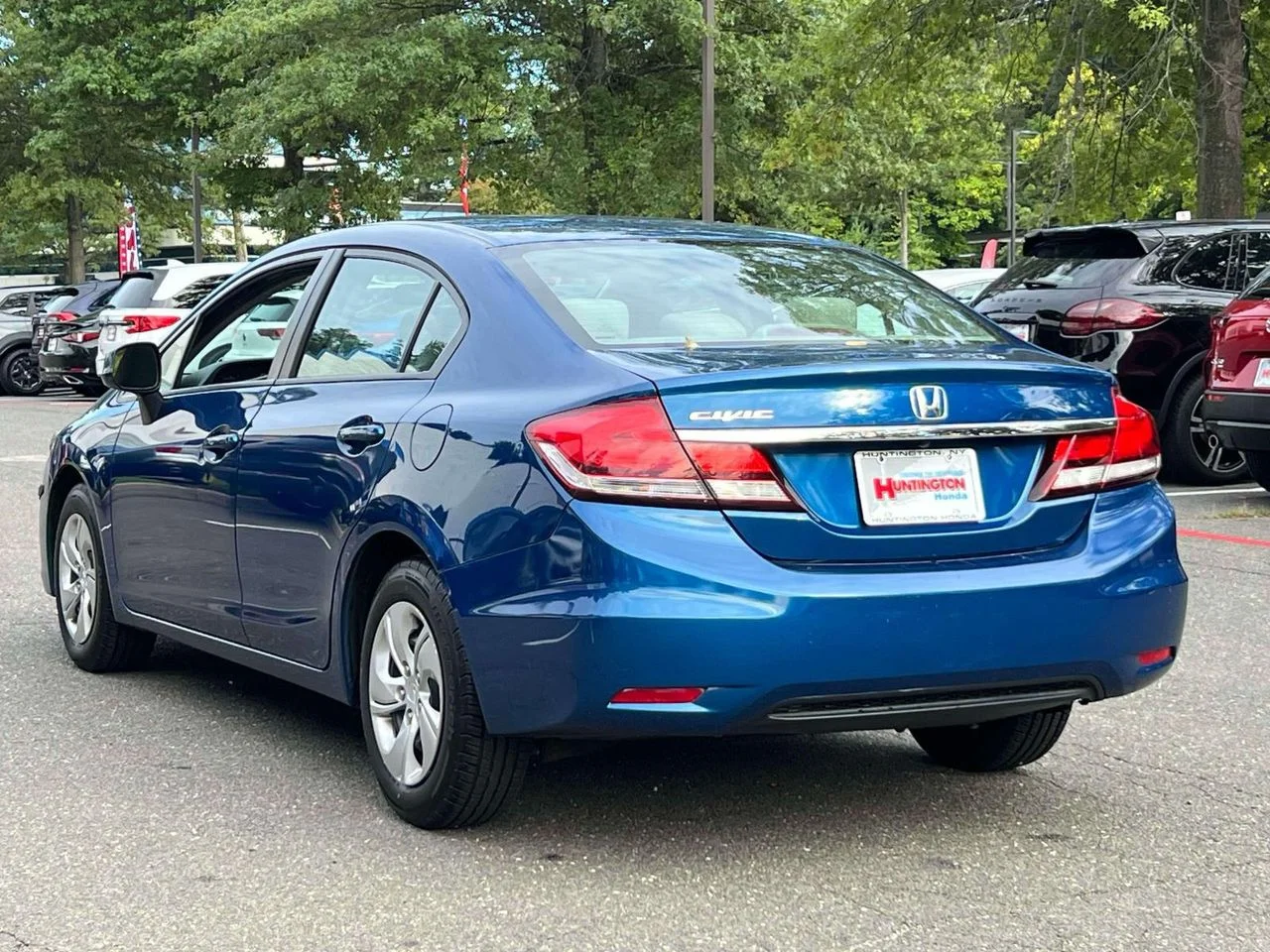Used 2013 Blue Honda LX image 7