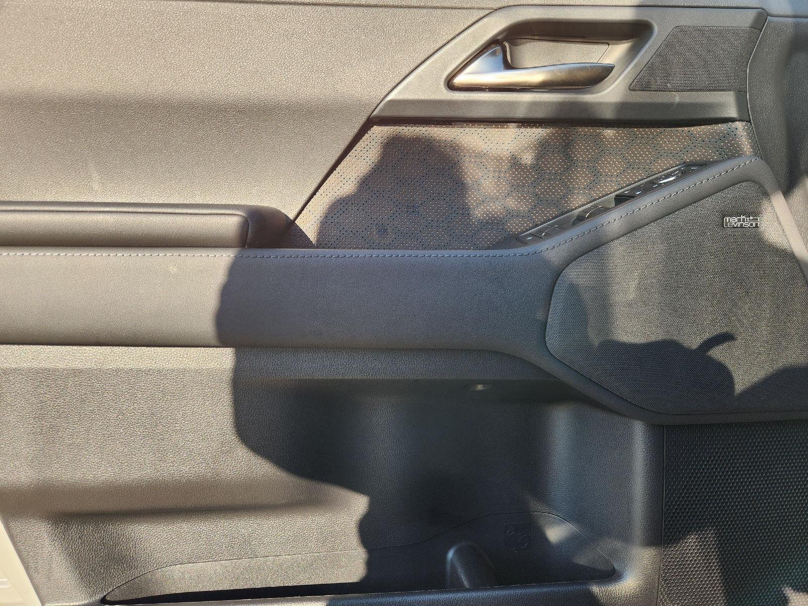 2025 Lexus GX 550 photo 23 of 34