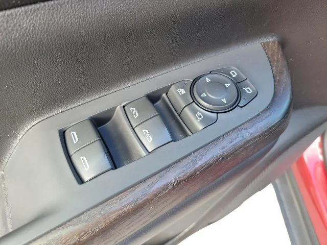 Used 2021 CAYENNE RED TINTCOAT GMC Denali image 13