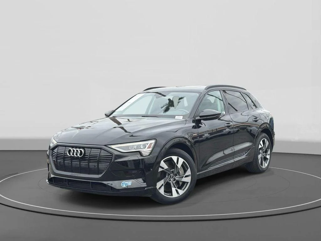 2021 Audi e-tron 95 kWh Premium quattro's photo