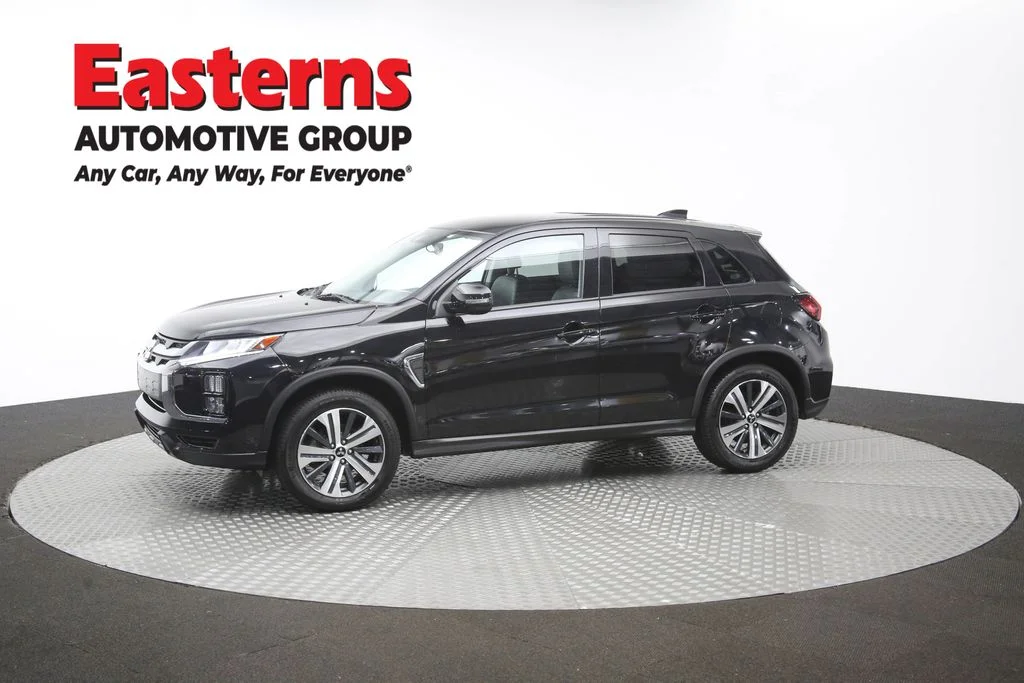 Used 2023 Black Mitsubishi 2.0 SE image 57