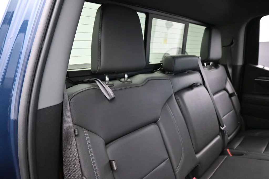 Used 2022 Northsky Blue Metallic Chevrolet LTZ image 45