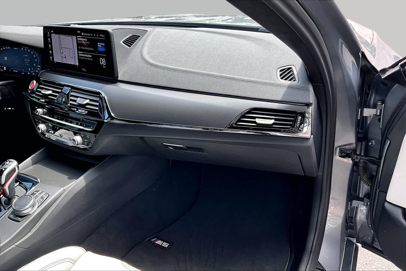 Used 2023 Skyscraper Grey Metallic BMW  image 19