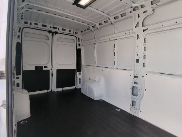 Used 2025 White Ram High Roof image 15