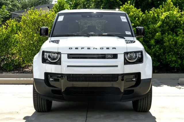 New 2026 White Land Rover S image 5