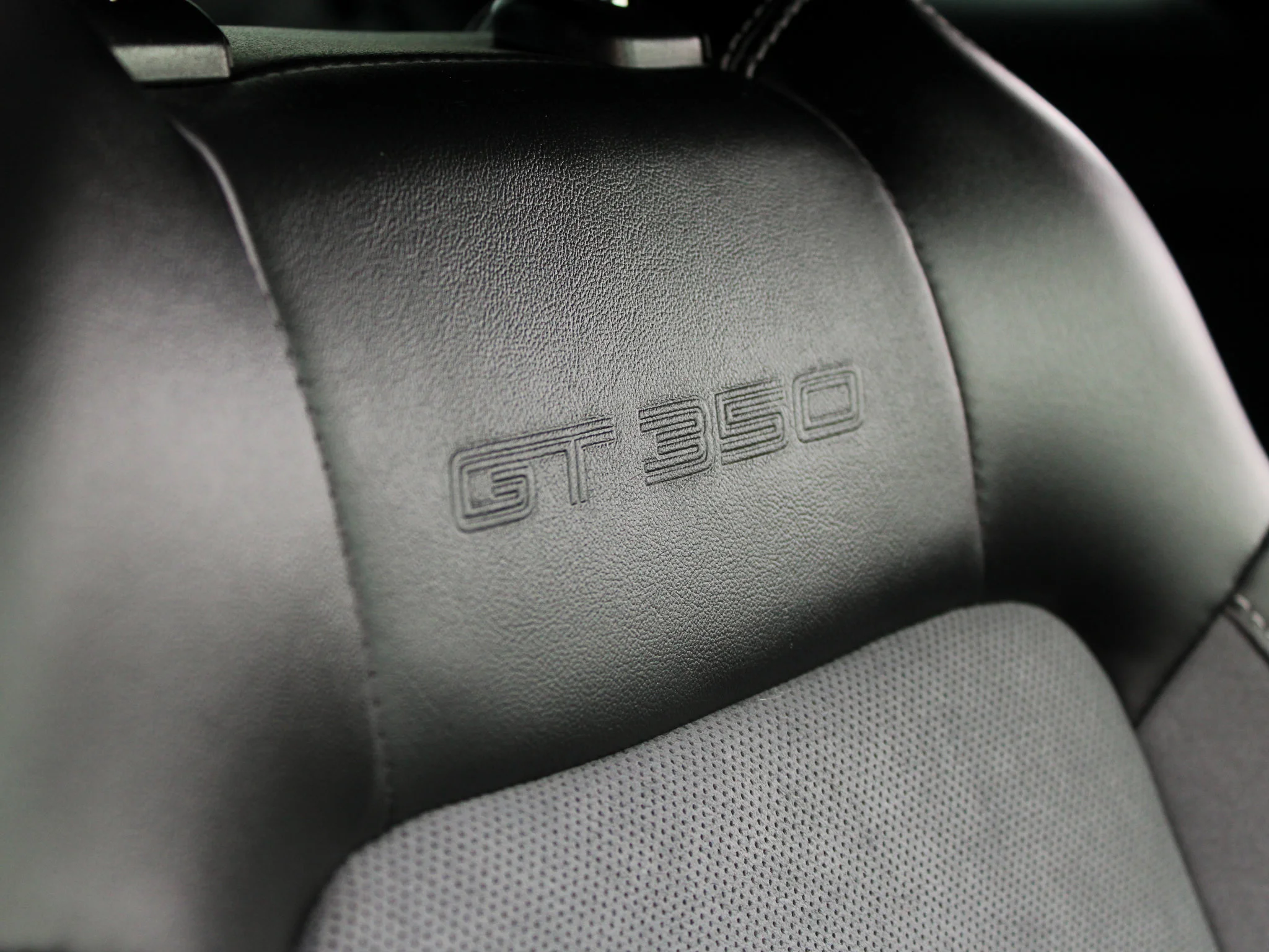 Certified Used 2020 Blue Ford Shelby GT350 * V8 Voodoo 526 HP | No Accidents | Low KM