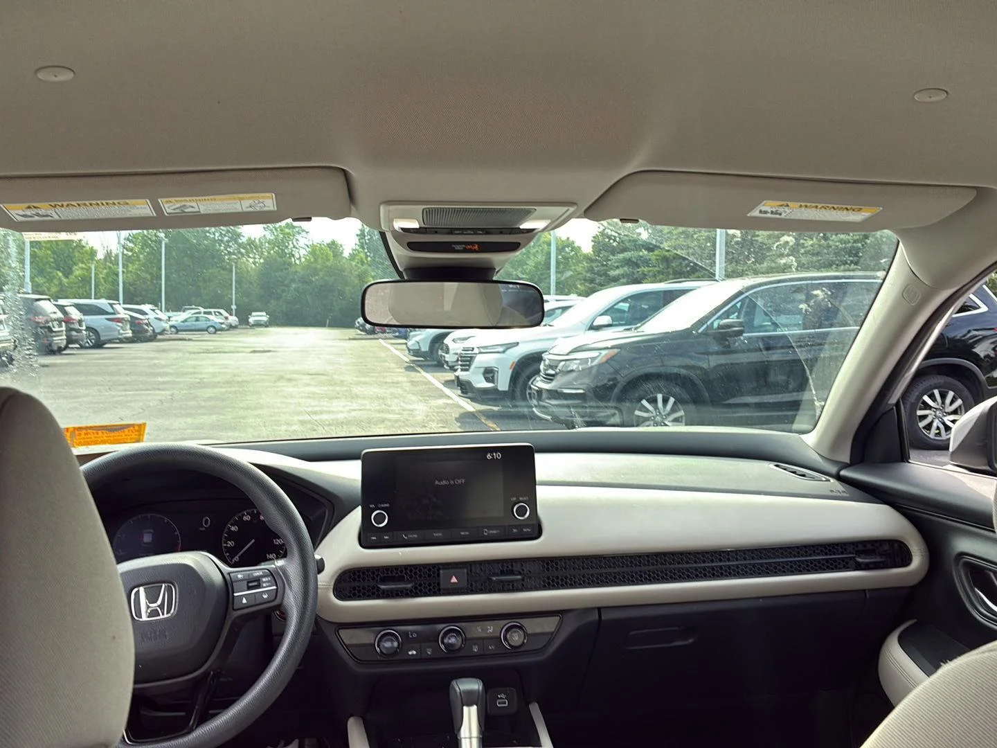 Used 2024 Lunar Silver Metallic Honda LX image 9