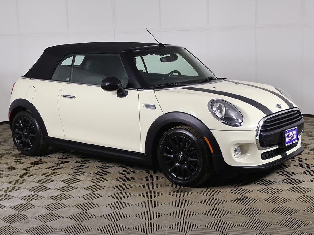 Used 2019 MINI Convertible Base with VIN WMWWG5C55K3H08143 for sale in Ewing Township, NJ