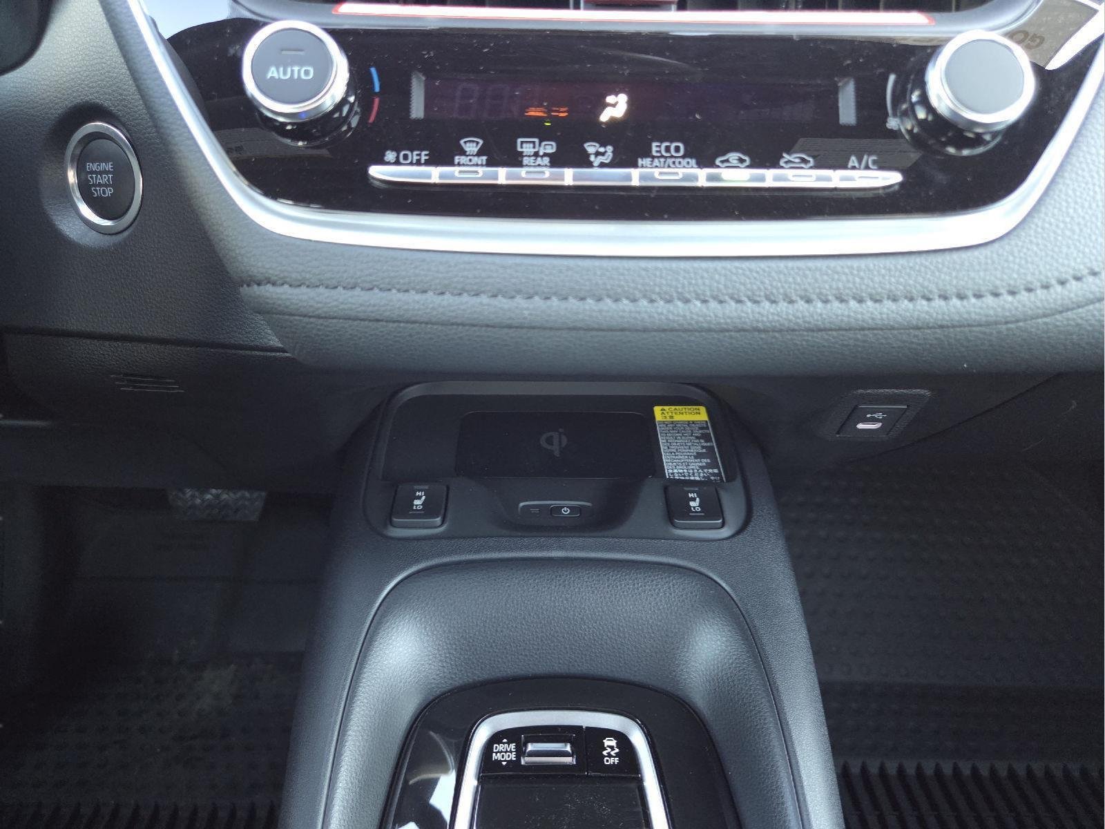 2026 Toyota Corolla XSE - Photo 23