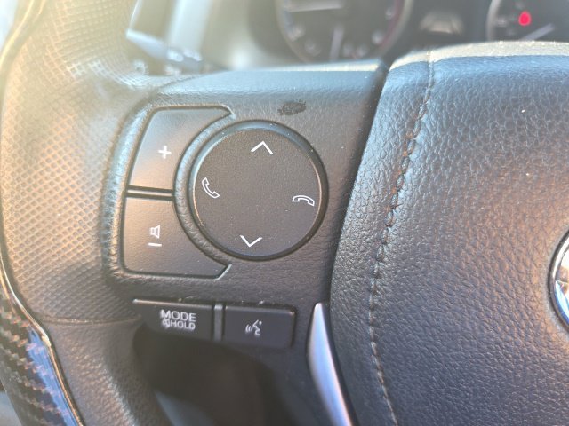 Used 2018 Gray Toyota LE image 15
