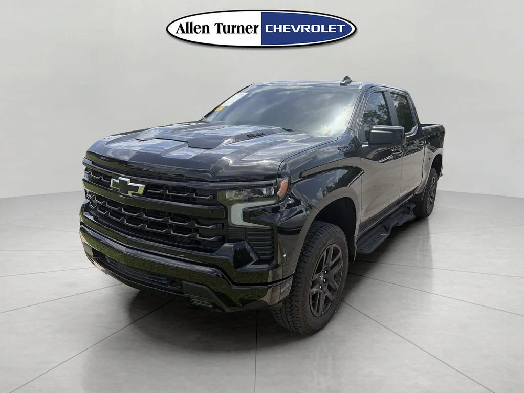 Used 2026 Black Chevrolet LT Trail Boss image 4