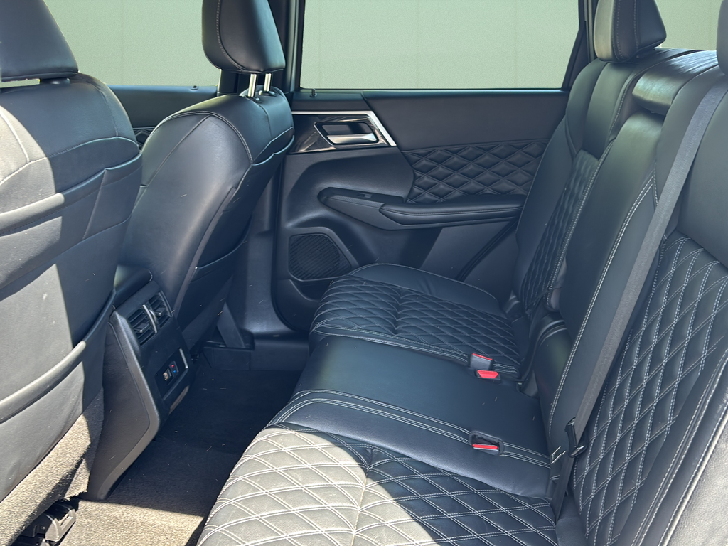 2022 Mitsubishi Outlander SEL Special Edition - Photo 20