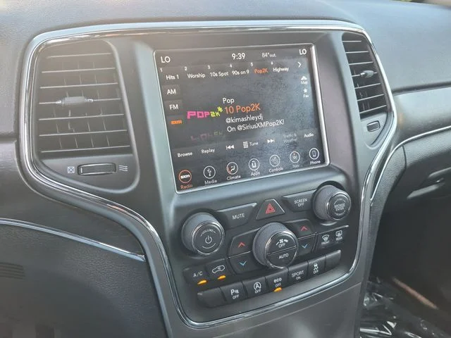 Used 2018 Black Jeep Limited image 24