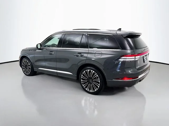 Used 2024 Dark Gray Metallic Lincoln Black Label image 5