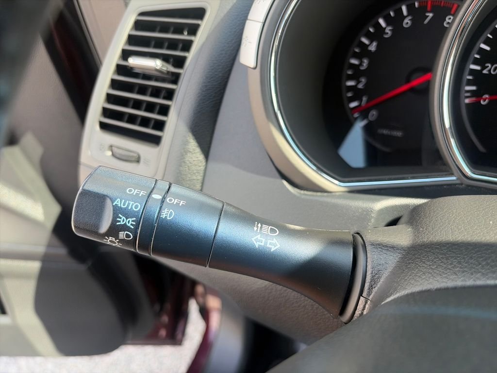 Used 2014 Midnight Nissan SV image 32
