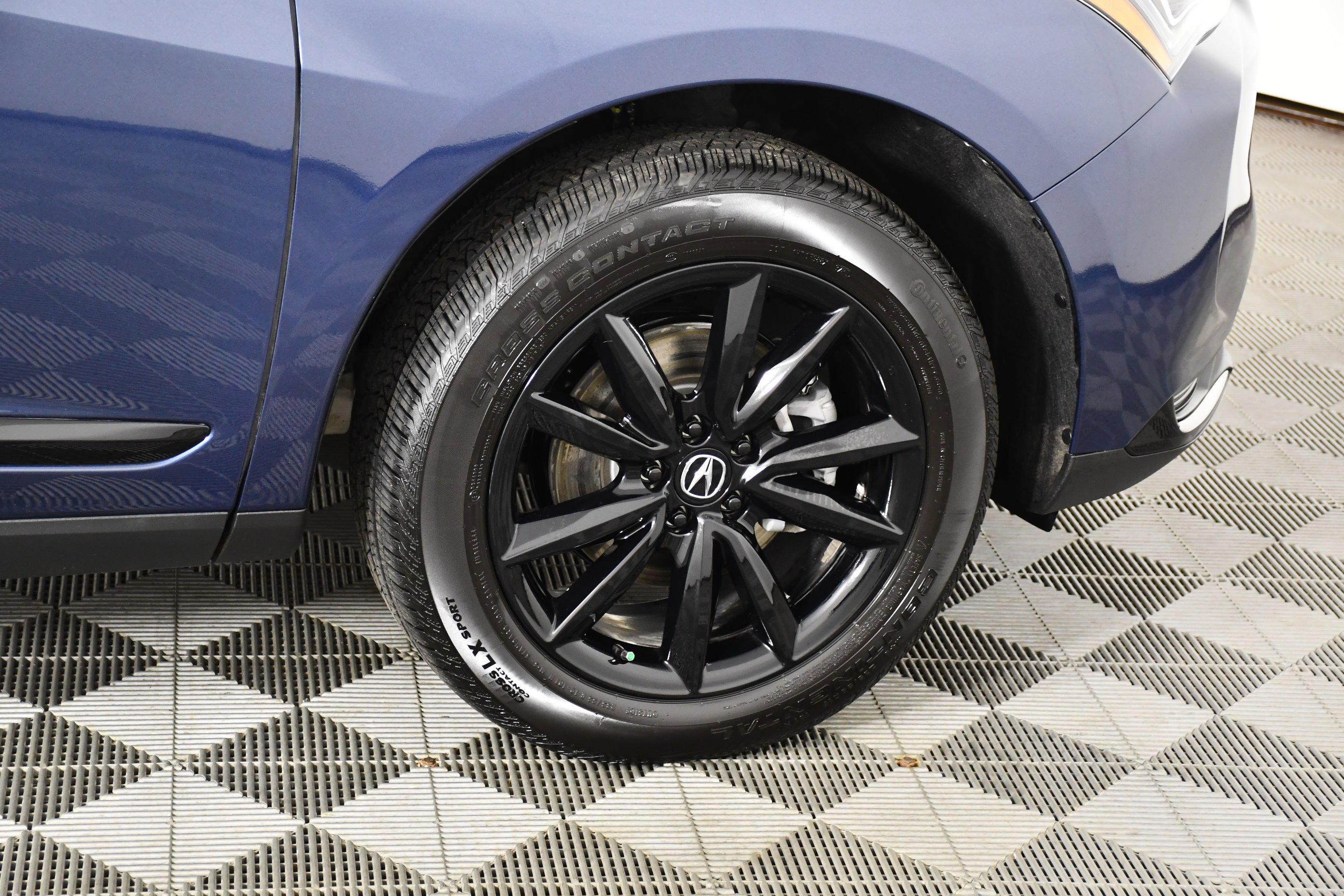 Used 2025 Canyon River Blue Metallic Acura Base image 107