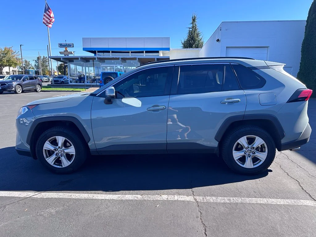 Used 2021 Lunar Toyota XLE image 6