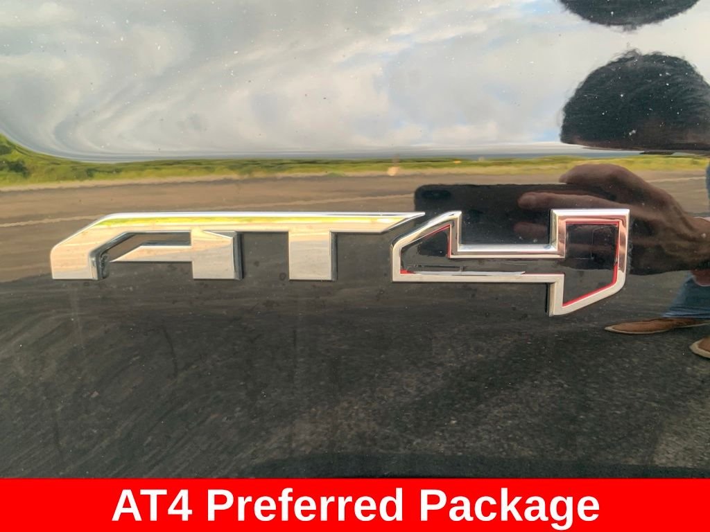 Used 2022 Black GMC AT4 image 8