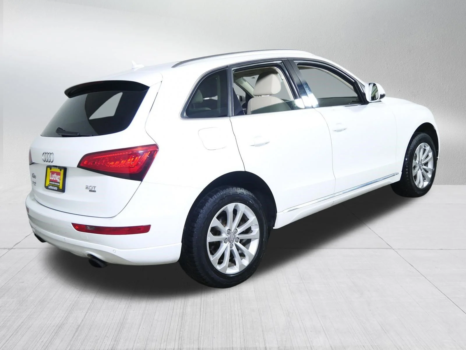 Used 2014 Ibis White Audi Premium Plus image 7