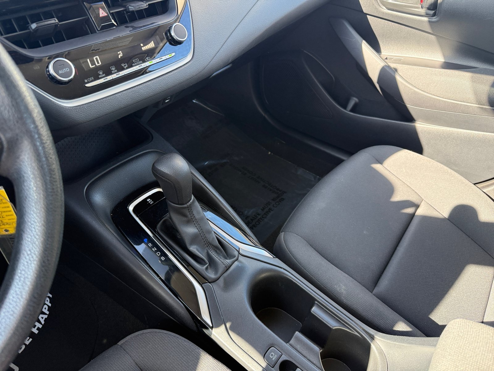 Used 2024 Ice Toyota LE image 13