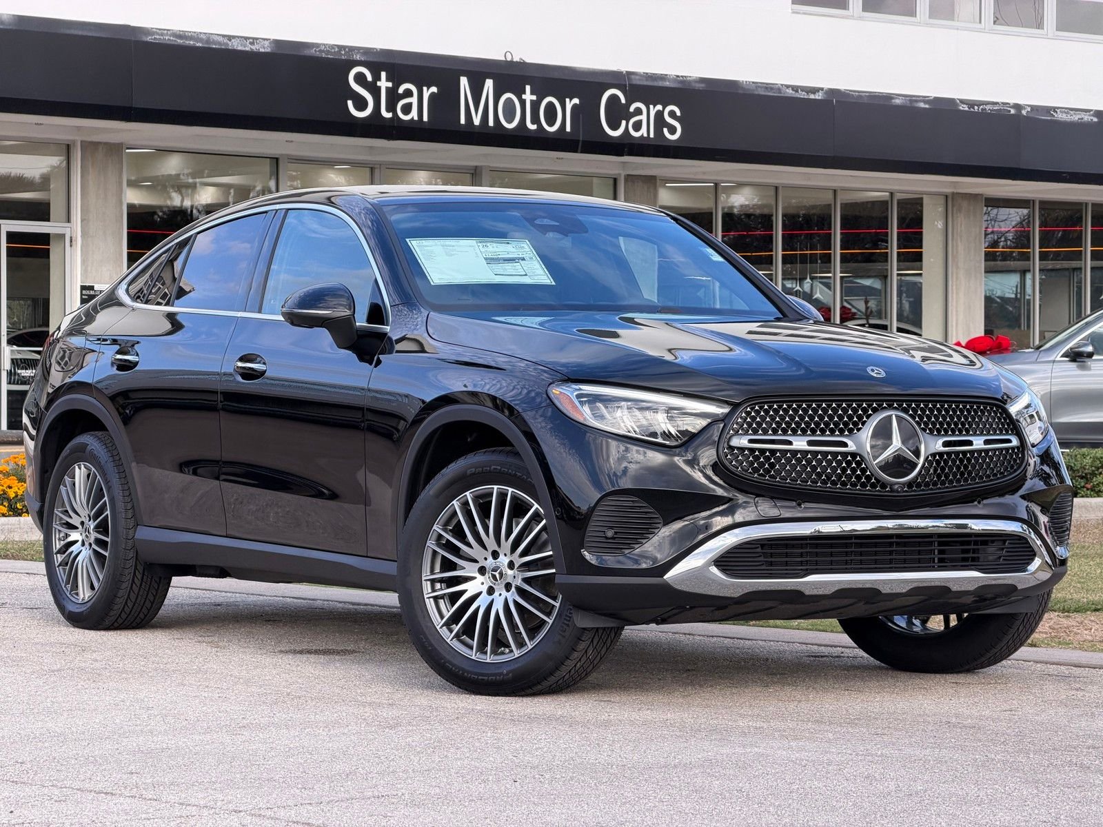 New 2026 Black Mercedes-Benz GLC 300 image 1
