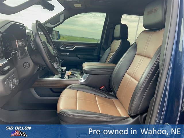 Used 2023 Northsky Blue Metallic Chevrolet High Country image 9
