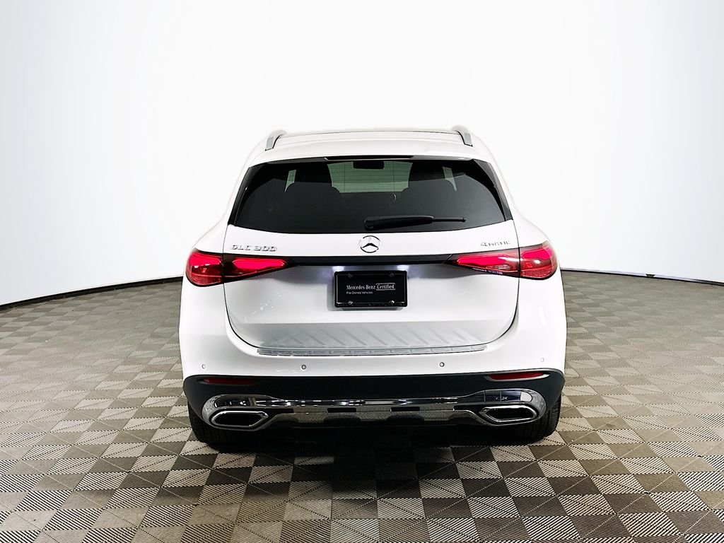 Certified Used 2023 White Mercedes-Benz GLC 300 image 5