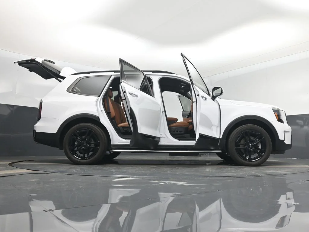 Certified Used 2024 White Kia SX-Prestige X-Line image 7