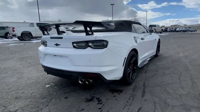 Used 2023 Summit White Chevrolet 2SS image 8