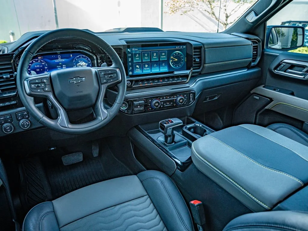 Used 2024 Summit White Chevrolet ZR2 image 24