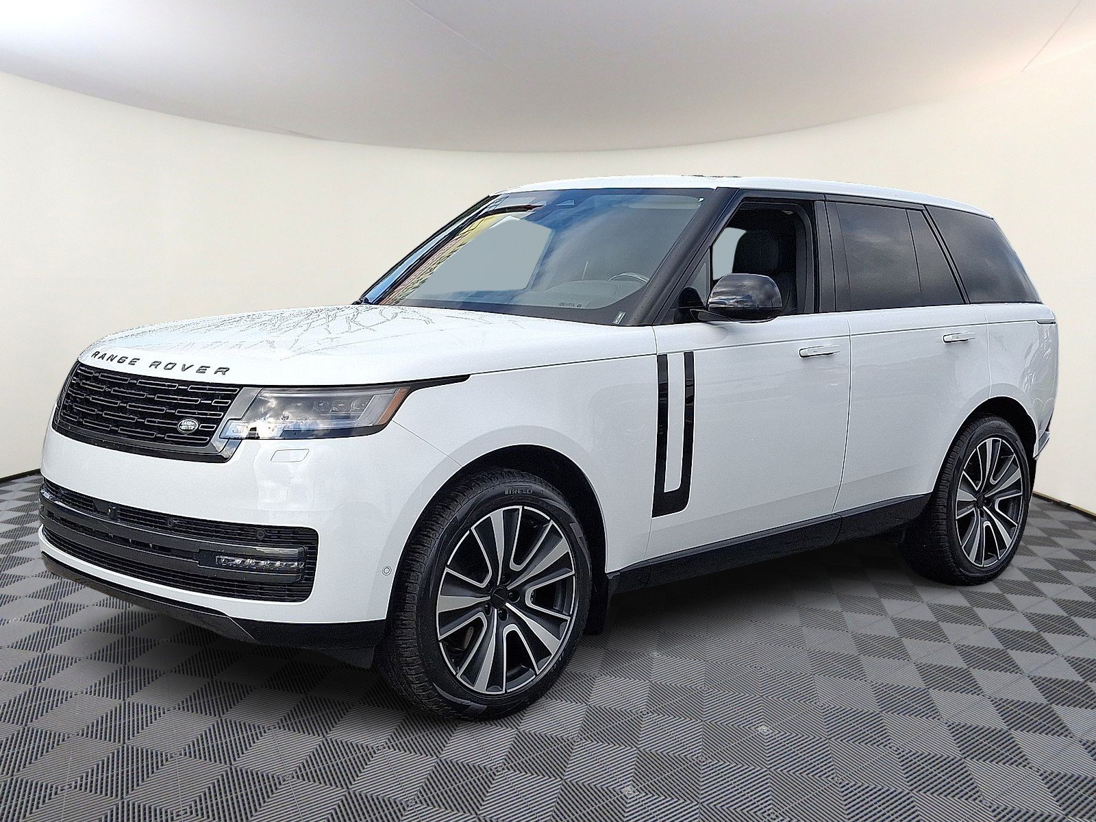 2026 Land Rover Range Rover
