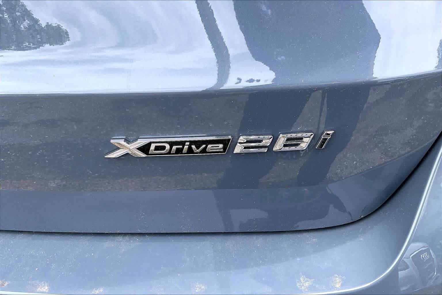 Used 2026 Storm Bay Metallic BMW xDrive28i image 15
