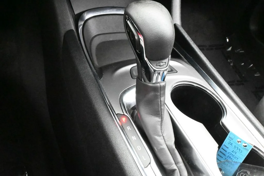 Used 2024 Sterling Gray Metallic Chevrolet LT image 20
