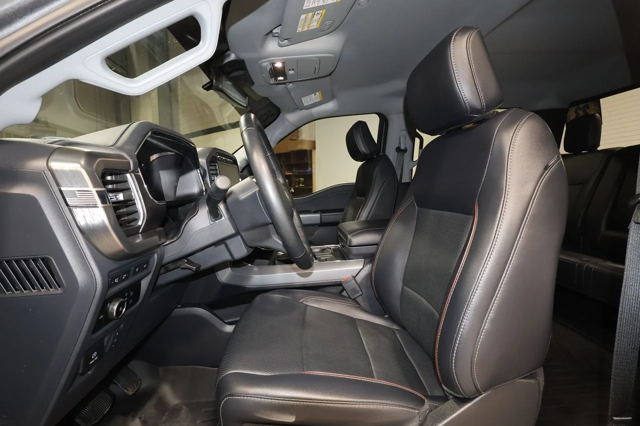 Used 2023 Gray Ford Lariat image 22