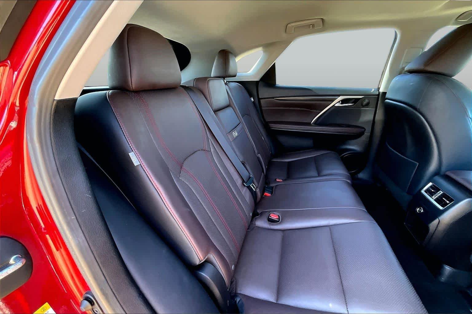 Used 2019 Matador Red Mica Lexus  image 20