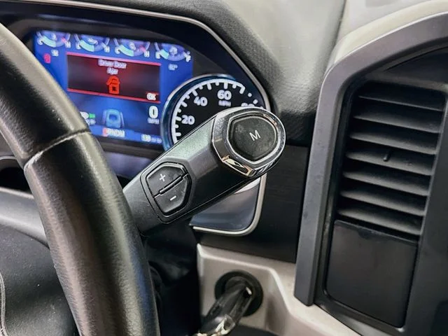 Used 2023 Black Ford XLT image 17