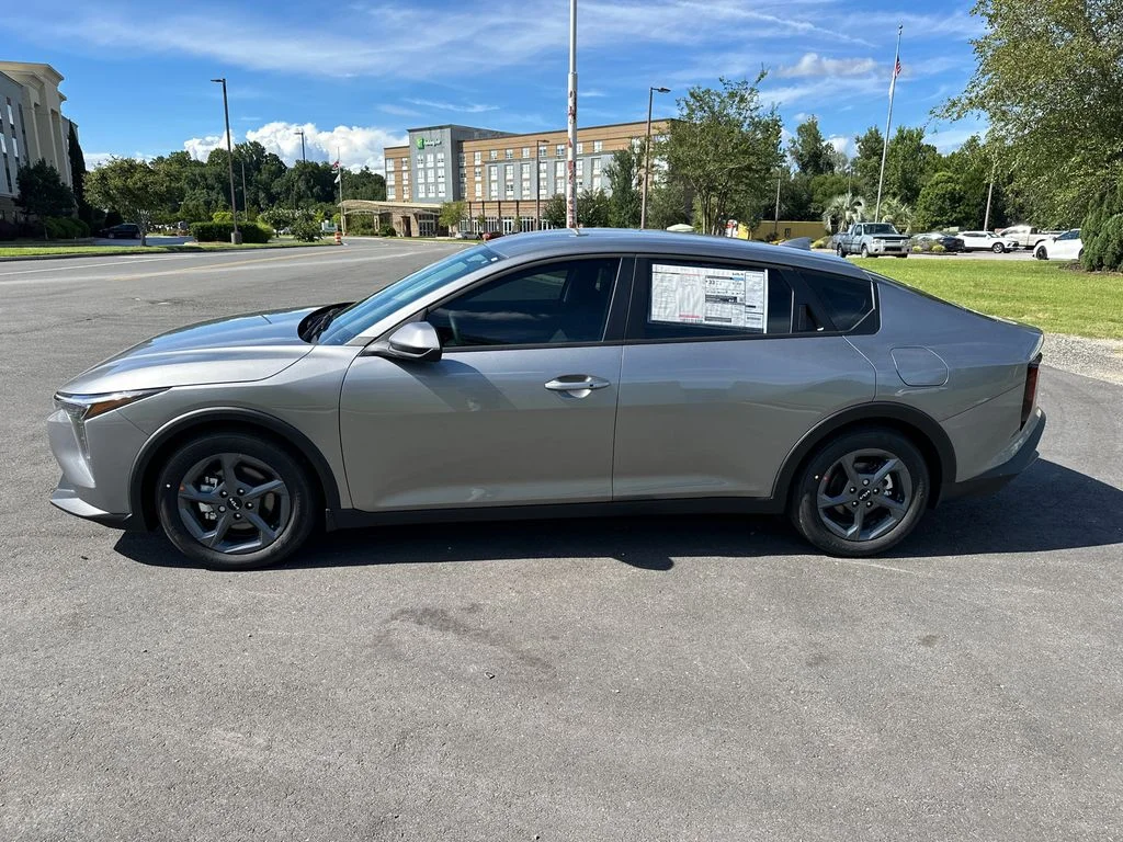 New 2026 Gray Kia LXS image 4