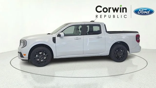 New 2026 Space White Metallic Ford Lobo™ image 29